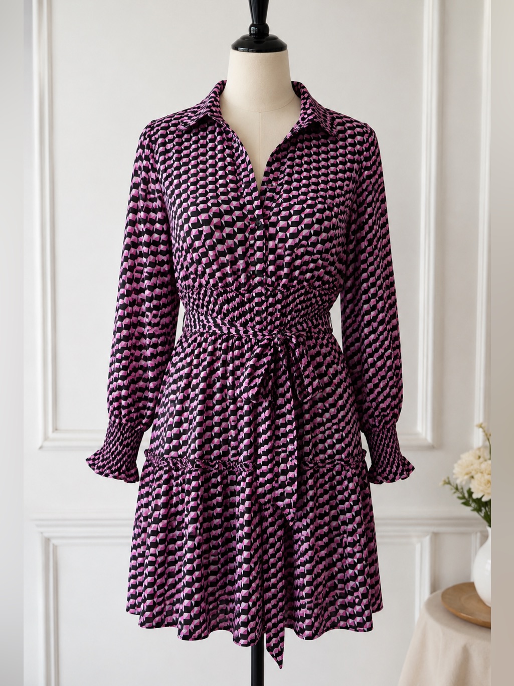 Madame Geometric Print Mini Dress Pink Black Tie Waist Long Sleeve Size Large